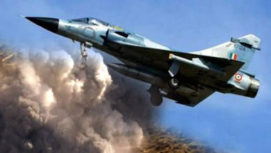 Photo of Air Strike in POK: गुलाम कश्‍मीर में भारत की ‘पिनप्‍वाइंट’ एयर स्‍ट्राइक, आतंकी अड्डों को चुन-चुन कर किया तबाह