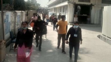 Photo of JEE Mains 2021: कानपुर के केंद्रों पर अभ्यर्थियों ने दी कंप्यूटर बेस्ड परीक्षा, कोविड प्रोटोकॉल का किया पालन