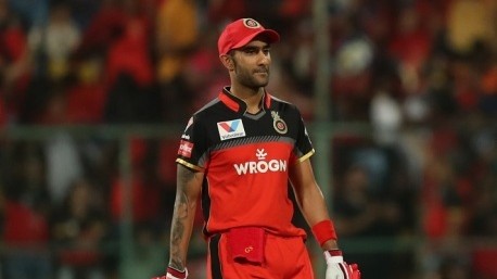IPL 2021 से बाहर हुआ KKR का ये बल्लेबाज, RCB के रिलीज खिलाड़ी को किया गया साइन 3 post image f90182a