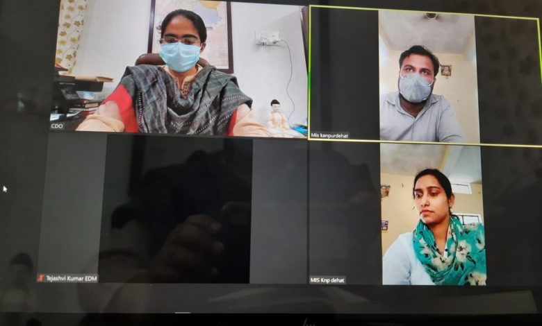 सीडीओ सौम्या ने प्रधानमंत्री कौशल विकास योजना के अन्तर्गत आईटीआई के वीसी एवं एमआईएस के साथ की वर्चुअल बैठक 3 CDO 3
