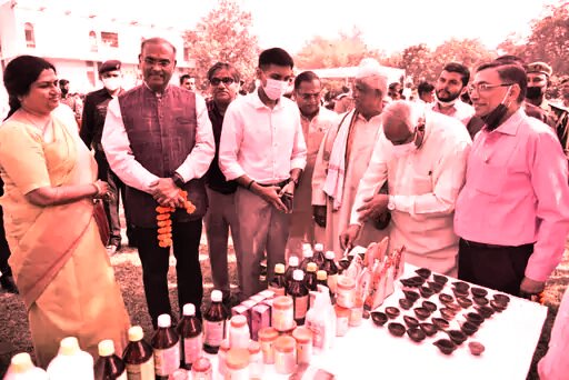 दीपावली मेला संवर्तिका का हुआ शुभारंभ, गोबर के गणेश लक्ष्मी रहे आकर्षण का केंद्र 3 csjm 1