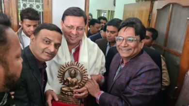 Photo of साहयक प्रोफेसर विवेक सचान ने छात्र जीवन के अभिन्न मित्र पुष्कर सिंह धामी  को पुनः उत्तराखंड का मुख्यमंत्री बनाए जाने पर हार्दिक बधाई एवं शुभकामनाएं दी
