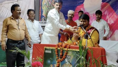 Photo of गोवर्धन पूजा का प्रसंग सुनकर श्रोता मंत्रमुगध हुए
