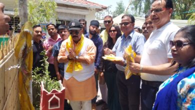 Photo of राधे राधे बांके बिहारी लाल की जय के जयकारो के साथ धूम धाम से मनाई गई राधे राधे रसोई की वर्षगाठं