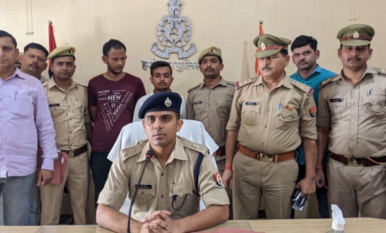 अपहरण की घटना के 2 वांछित एवं इनामिया अभियुक्त गिरफ्तार 3 HAMIRPUR 1