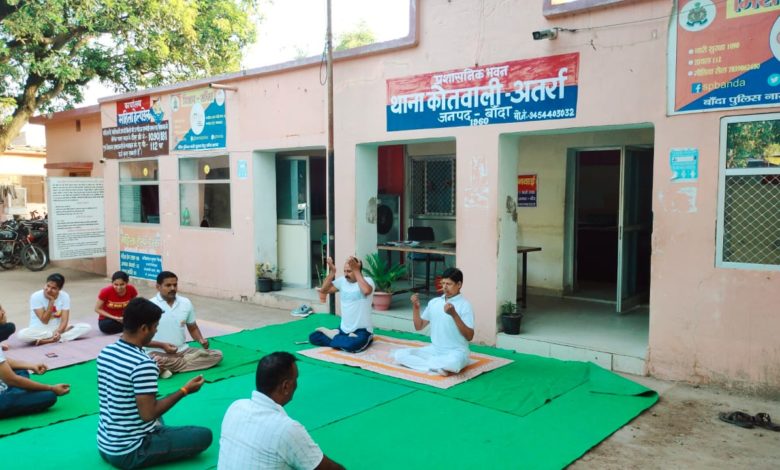 कस्बे में रही योग दिवस की धूम 3 amn 3 1 15
