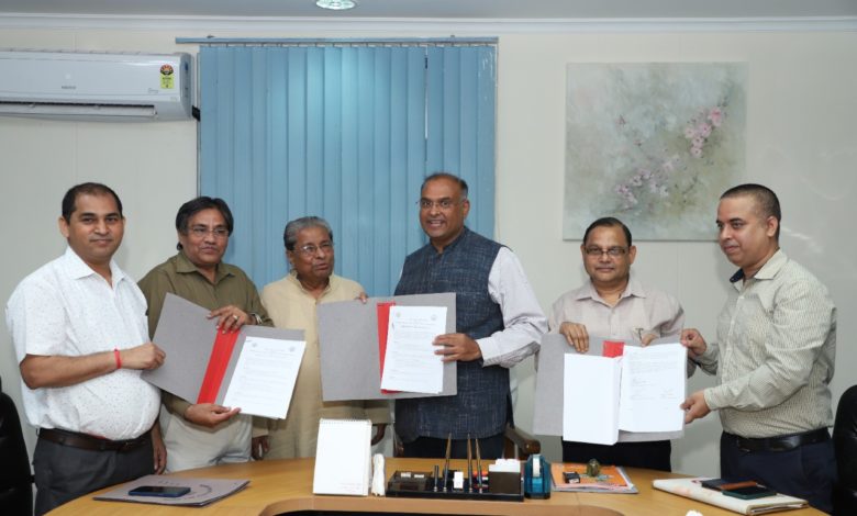 क्वालिटी एजुकेशन की दिशा में मानवीय प्रबंधन संस्थान और सीएसजेएमयू के मध्य एमओयू 1 photo 13 1 13