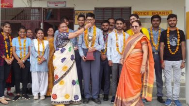 Photo of सी0बी0एस0ई0 इण्टर परीक्षा परिणाम में एल्ड्रिच के छात्र अनुराग सिंह ने बुन्देलखण्ड किया टॉप
