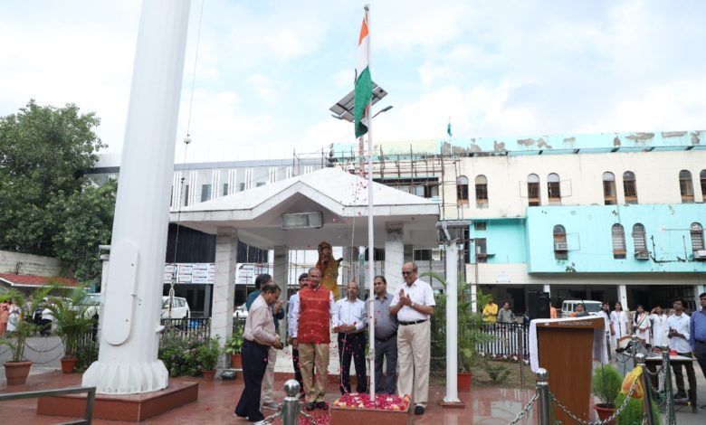 सीएसजेएमयू में हर्षोल्लास के साथ मनाया गया 75वाँ आज़ादी का अमृत महोत्सव 1 csjmu
