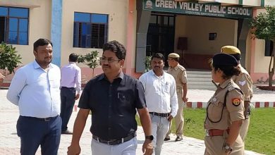 Photo of जिलाधिकारी व पुलिस कप्तान ने पीईटी परीक्षा के दृष्टिगत किया भ्रमण