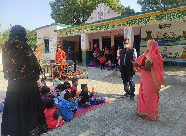 जिला कार्यक्रम अधिकारी को नदारद मिली आंगनवाड़ी कार्यकत्रियां, मानदेय रोकते हुए मांगा स्पष्टीकरण 3 PHOTO 16 1 3