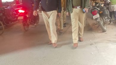 Photo of चकिया: रियल सिंघम DSP रघुराज के नगर भ्रमण पर‌ निकलते ही पसर जाता है सन्नाटा, किसी भी प्रकार की हिलाहवाली नहीं होगी बर्दास्त….. चुस्त रहनी चाहिए सुरक्षा व्यवस्था…..