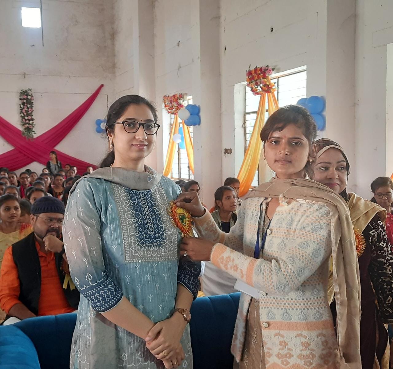 नेहरू युवा केंद्र हमीरपुर के तत्वाधान में पड़ोस युवा संसद कार्यक्रम का किया गया आयोजन 2 H2