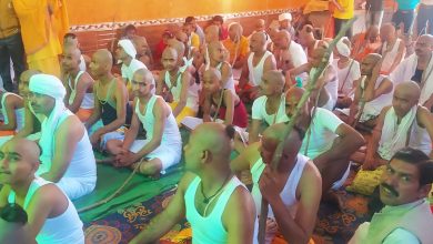 Photo of 60 बटुकों को गायत्री मंत्र की दीक्षा प्रदान कर यज्ञोपवीत हुआ संपन्न