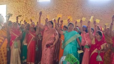 Photo of महिलाओं ने मुख्यमंत्री को झींझक तहसील बनाए जाने की मांग को लेकर पोस्ट कार्ड भेजे