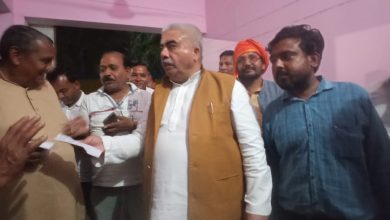 Photo of कैबिनेट मंत्री राकेश ने जनता दरबार में “जनता की सुनी”