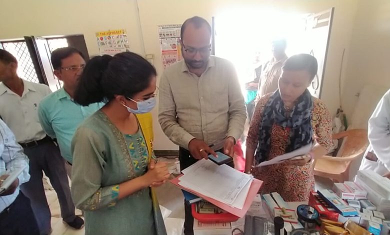 बिना पूर्व सूचना के सी एच ओ मिली नजारत, सीडीओ ने तलब किया स्पष्टीकरण 9 aumya