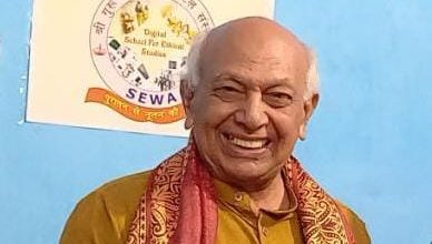 Photo of कुछ पाने के लिए कुछ खोना भी पड़ता है-योग गुरू डॉ चैतन्य
