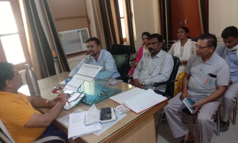 ब्लॉक बाल कल्याण एवं संरक्षण समिति तथा बेटी बचाओ बेटी पढ़ाओ ब्लाक टास्कफोर्स की बैठक सम्पन्न 3 pho4
