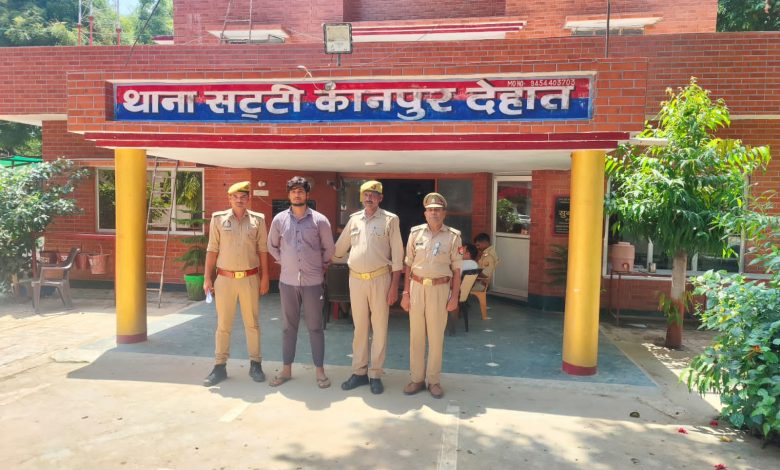 चोरी हुई बोलेरो गाड़ी का आरोपी गिरफ्तार 3 photo 8 1 7
