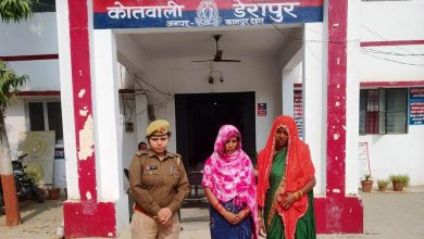 Photo of दो महिला आरोपियों को चोरी मामले में पुलिस ने दबोचा