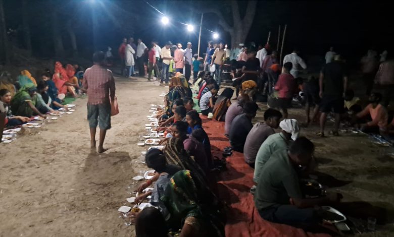 नवरात्र के समापन पर देवी मंदिर में रामचरितमानस पाठ एवं भंडारे का आयोजन 3 bcb413f9 036b 4535 9547 a8e69c61efa78888