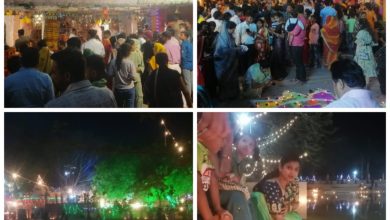 Photo of सवा लाख दीपक और झिलमिल लाइटों से जगमगाया मां कुष्मांडा देवी मंदिर