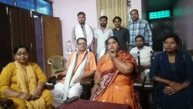 Photo of कानपुर में होने प्रधानमंत्री के रोड शो के लिए घाटमपुर विधायक सरोज कुरील ने क्षेत्रीय जनता को शामिल होने के लिए किया अव्वाहन