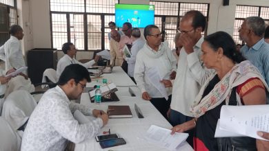 Photo of घाटमपुर तहसील दिवस मे डीडीओ, एसडीएम ने सुनी फरियादियों की समस्या