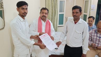 Photo of ट्रेनो के संचालन व ठहराव के लिए सांसद ने केंद्रीय रेलमंत्री को भेजा पत्र