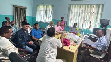 Photo of जिला विद्यालय निरीक्षक कानपुर देहात का सम्मान कर की समस्याओं पर चर्चा