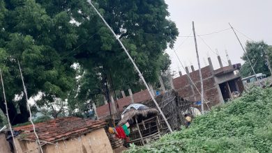 Photo of चकिया: सिंचाई विभाग की भूमि पर अवैध कब्जा, पक्का मकानों का हो गया निर्माण, JE की नहीं खुल रही नींद….SDM ने कहा जांच कर होगी कार्रवाई…..