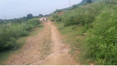 Photo of शहाबगंज: डीएम साहब ग्राम प्रधान द्वारा किए गए भ्रष्टाचार का कब होगा जांच, ग्राम सभा के बाहर करा दिया मनरेगा के तहत कार्य….हो गया 8 लाख का घोटाला….