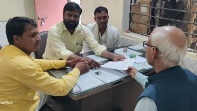 Photo of प्रधान प्रतिनिधि समाजसेवी मिलन यादव ने प्रधानों की समस्याओं को लेकर एडीओ पंचायत से भेंटकर निराकरण का किया आग्र