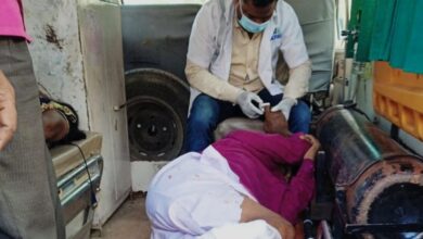 Photo of शिवली में सड़क हादसा: तेरहवीं से लौट रहे दंपति को लोडर ने मारी टक्कर,हालत नाजुक 
