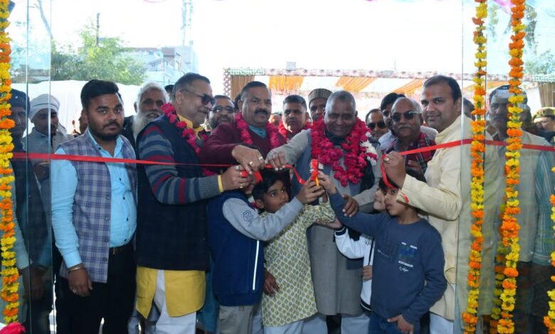 पुखरायां में नवनिर्मित होटल "कान्हा क्रिस्टल" का भव्य उद्घाटन 7 FB IMG 1738034522726