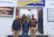 Photo of कानपुर देहात में नाबालिक से रेप का आरोपी पुलिस की गिरफ्त में,भेजा गया जेल