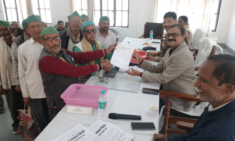 उपजिलाधिकारी डॉ जीतेंद्र कटियार ने तहसील भोगनीपुर में सुनीं जनसमस्याएं,पांच शिकायतों का किया गया निस्तारण 3 भाजपा जिला अध्यक्ष चुनाव