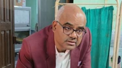 Photo of जिलाधिकारी की सख्ती: नायब तहसीलदार को समय पर कार्यालय में बैठने के निर्देश