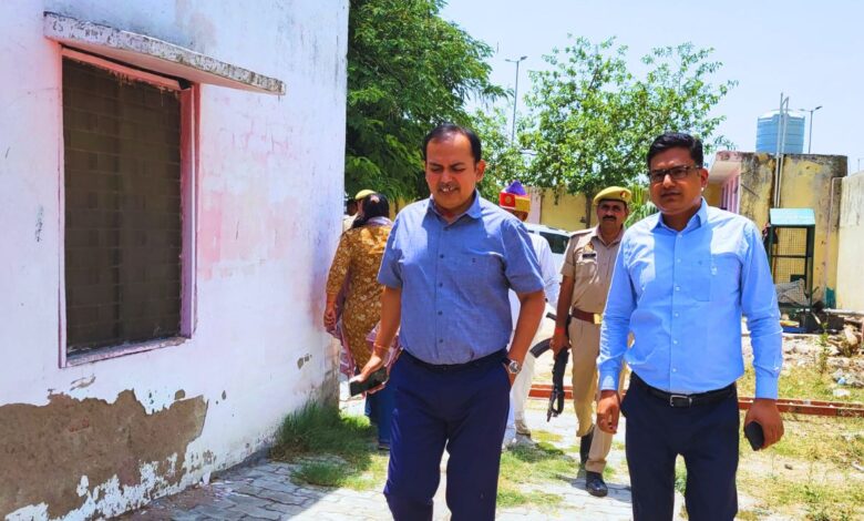 किसान रजिस्ट्री में तेज़ी लाएं, 30 अप्रैल अंतिम तिथि: जिलाधिकारी आलोक सिंह 1 IMG 20250426 WA0024