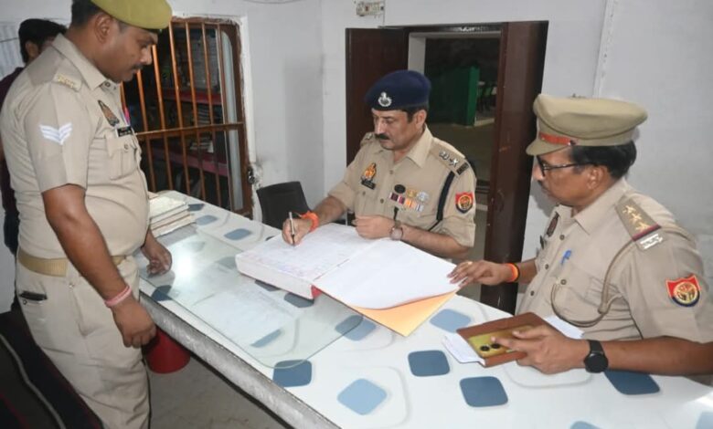 एसपी अरविंद मिश्र का मूसानगर थाने पर आकस्मिक दौरा, सुरक्षा व्यवस्था का लिया जायजा 3 FB IMG 1747418625569