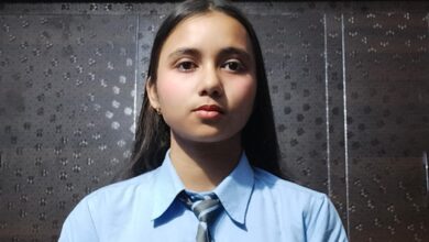 Photo of आयुषी का कमाल! हाई स्कूल में 95% अंक, चाचा की प्रेरणा बनी मिसाल