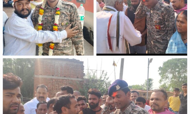मिर्ज़ापुर/चंदौली: मां भारती का जवान सीमा की ओर हो रहे रवाना, परिजनों सहित ग्रामीणों ने माथे पर सिन्दूर लगाकर किया विदा, भावुक क्षणों में लगे भारत माता की जय, वंदे मातरम के नारे..... पहलगाम में सर्च आपरेशन हेड..... 1 Screenshot 20250510 135435 Editor Lite