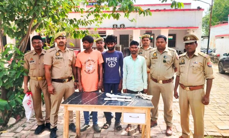 चोरी और नकबजनी पर शिकंजा: गजनेर पुलिस ने तीन शातिर चोरों को दबोचा, माल बरामद 3 chor 1