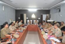 Photo of कानपुर देहात में पुलिस की अपराध समीक्षा बैठक,डीआईजी ने दिए सख्त निर्देश