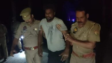 Photo of चैन स्नैचिंग के मामले में पुलिस ने दो आरोपियों को मुठभेड़ के दौरान किया गिरफ्तार