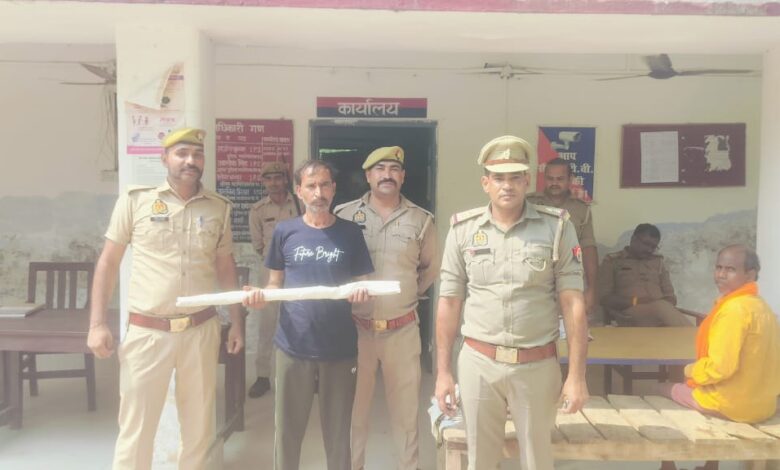 कानपुर देहात में जान से मारने की नियति से हमला करने वाला आरोपी गिरफ्तार,भेजा कोर्ट 3 IMG 20250612 WA0065
