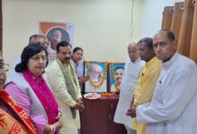 Photo of डॉ. श्यामा प्रसाद मुखर्जी के बलिदान दिवस पर भाजपा कानपुर देहात ने किया गोष्ठी का आयोजन: ‘एक विधान, एक निशान, एक प्रधान’ के संकल्प को किया याद