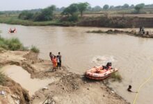 Photo of सेंगुर नदी में डूबे दीपक का शव चौथे दिन भी नहीं मिला, NDRF का सर्च ऑपरेशन जारी