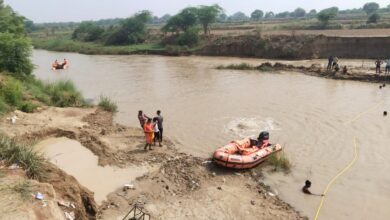 Photo of सेंगुर नदी में डूबे दीपक का शव चौथे दिन भी नहीं मिला, NDRF का सर्च ऑपरेशन जारी